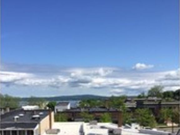 3rd image of 418 Waukazoo Ave APT 5