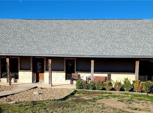 118 Rancho Vis, Floresville, TX 78114