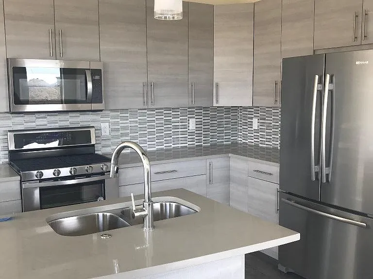 19485 E Sunset Cir — Photo 3