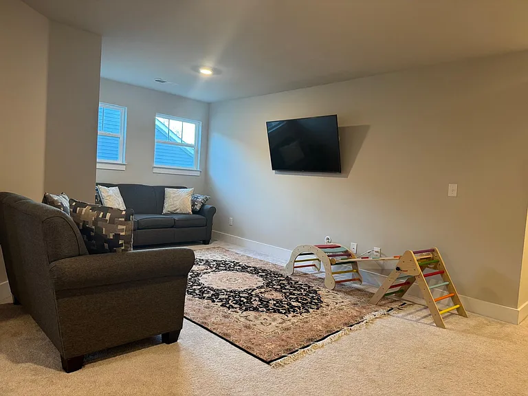 104 Greensdale Ln — Photo 19