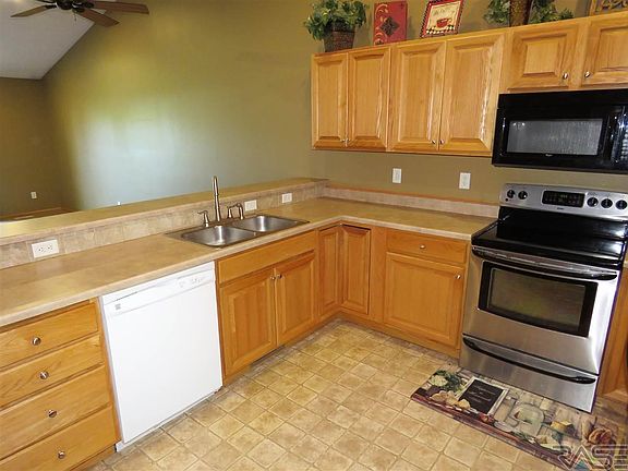 4th image of 3501 W Hughes Pl