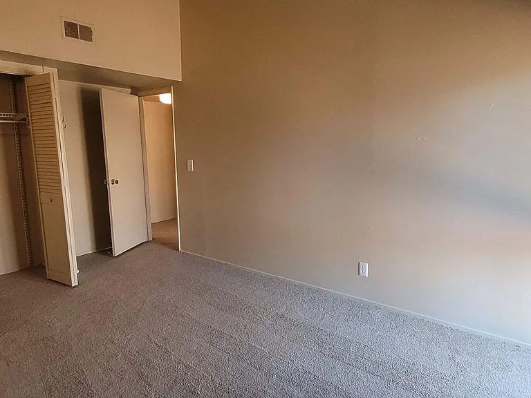 2403 Packard St #36 — Photo 14