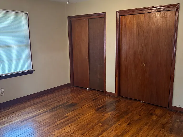 27 Mary Ann St — Photo 12