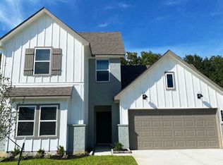 305 Lakeway Cir, Anahuac, TX 77514