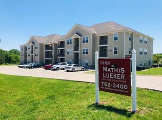 913 Westridge Dr APT 3, Junction City, KS 66441