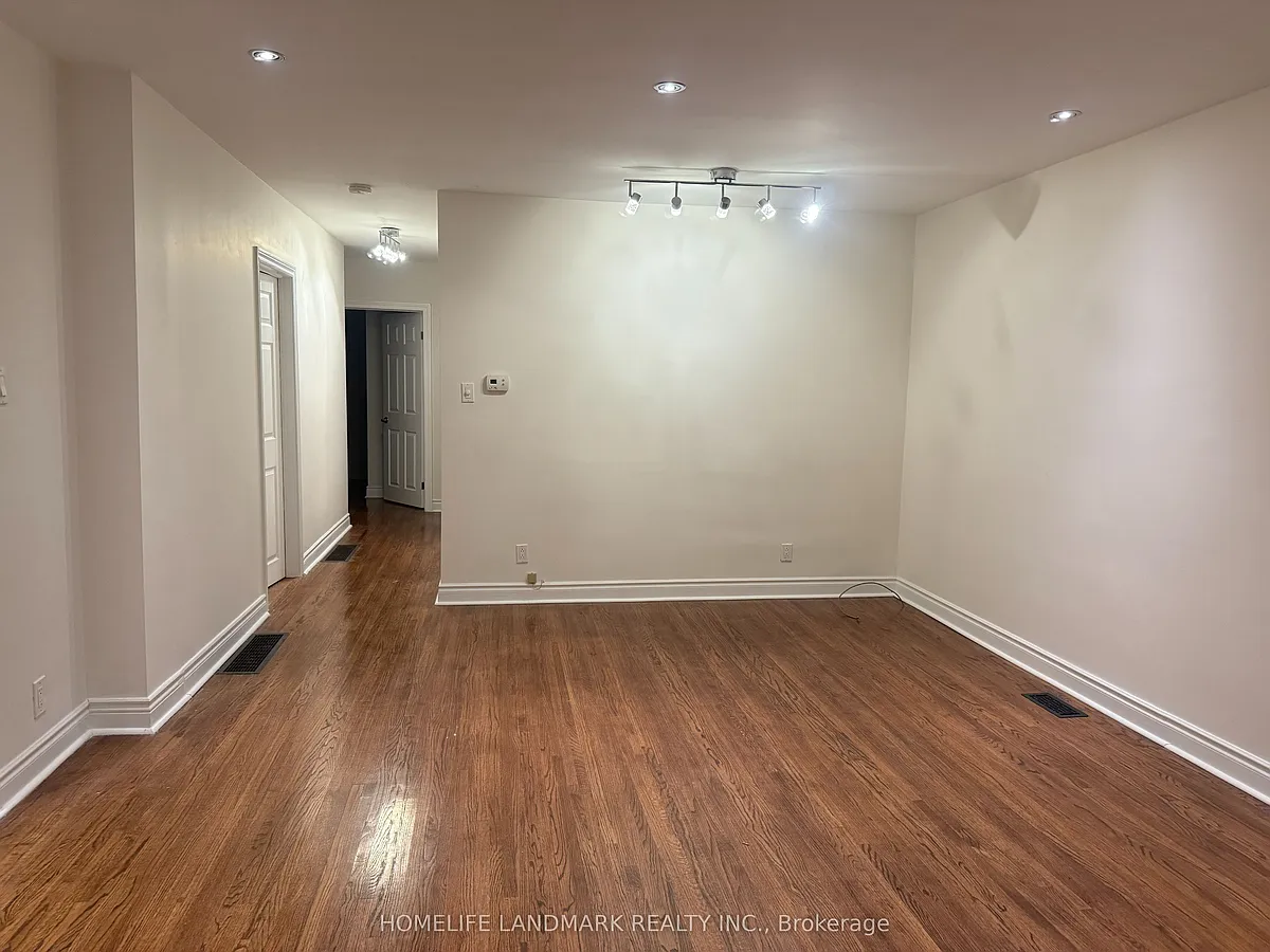 Building Photo - 307 Axminster Dr