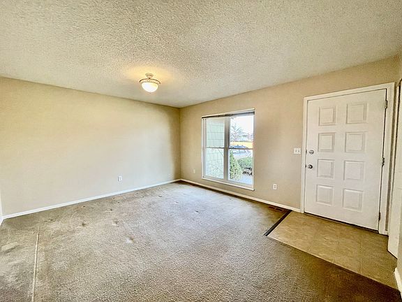 2nd image of 909 Harrison Dr