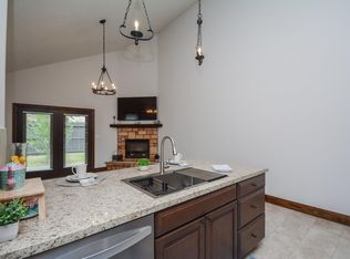 29529B Turnbury Village Dr, Spring, TX 77386