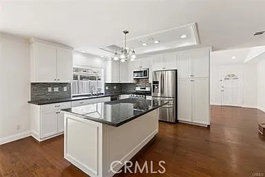 3641 Hamilton St — Photo 8