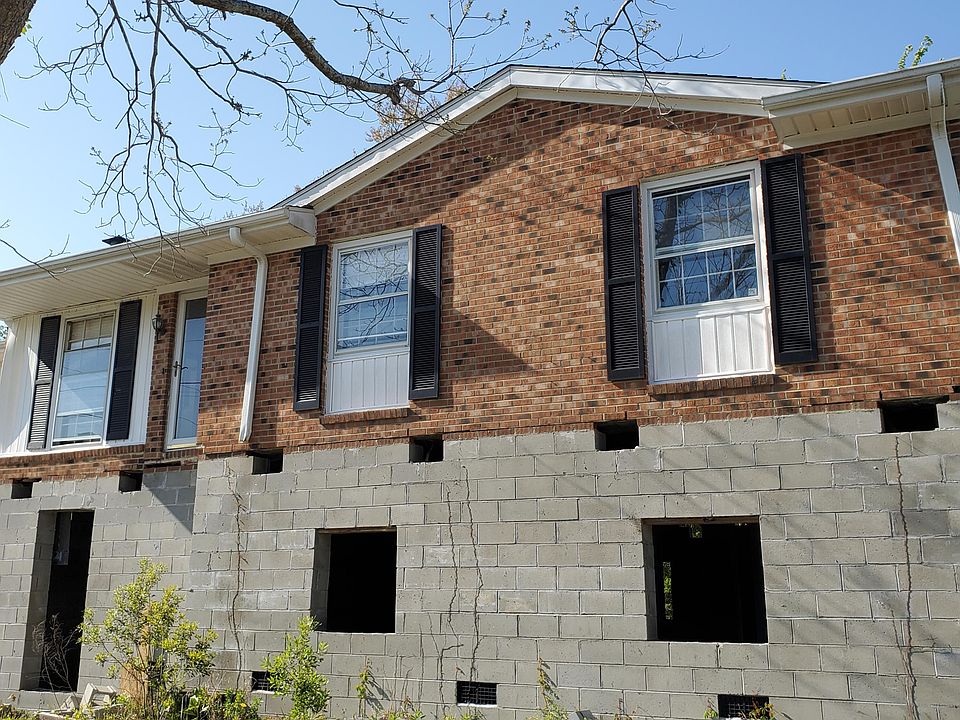 2nd image of 114 Graham Road