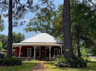 808 Main Ave, Mamou, LA 70554