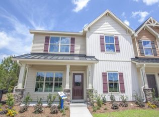 245 Swallowtail Ln, Goose Creek, SC 29445
