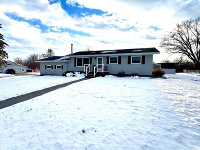 506 7th St NE, Stewartville, MN, 55976