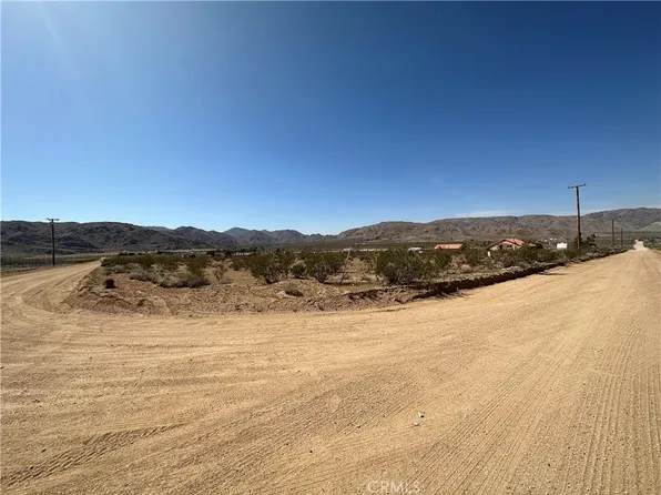 12330 Waverly Ave #24, Lucerne Valley, CA 92356