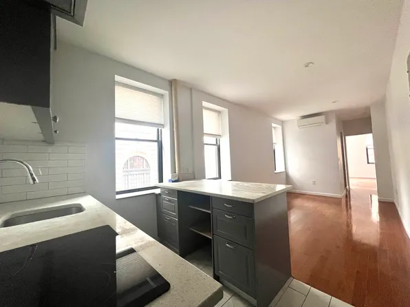 4 Orchard Street image 1 of 6