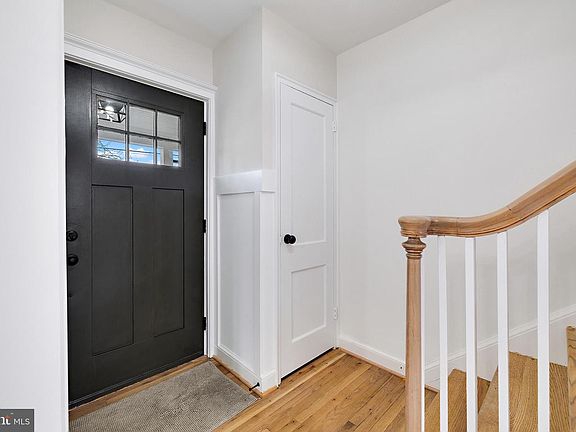 3rd image of 1205 Kirklynn Ave