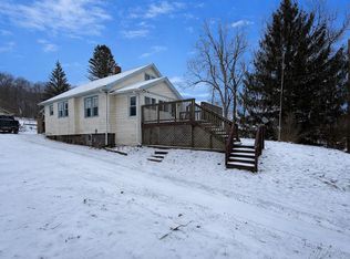 1118 Old Mercer Rd, Franklin, PA 16323