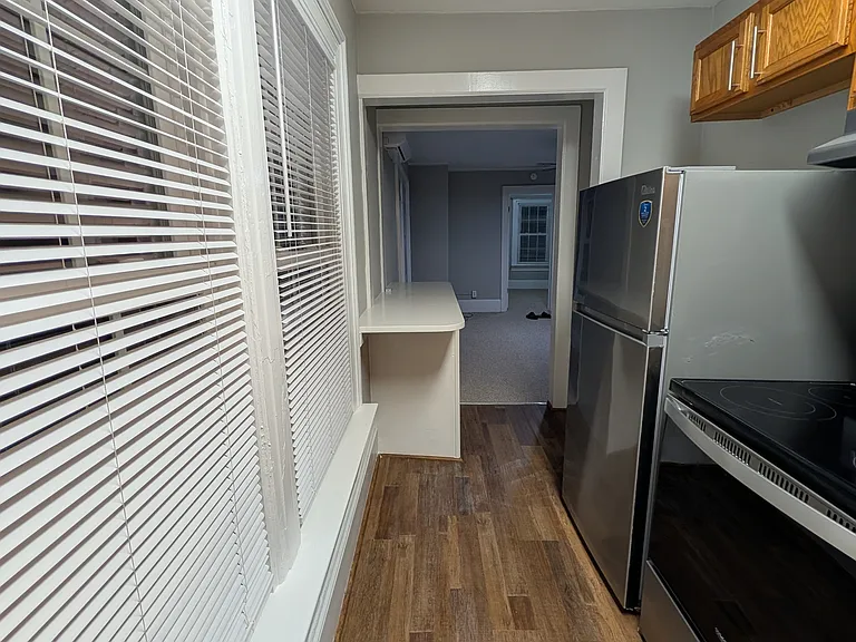 222 W 5th Ave — Photo 8