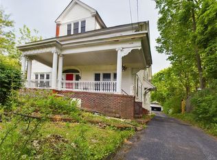 1636 James St #4, Syracuse, NY 13203