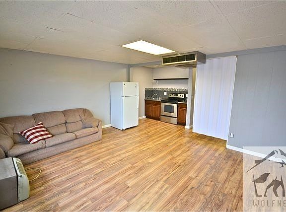 3rd image of 25 W Burton Ave APT 4
