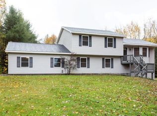 36 Crestview Dr, West Monroe, NY 13167