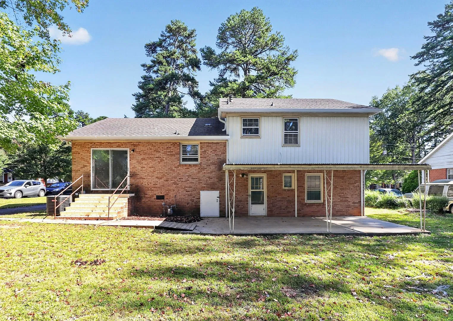 Beautiful 4-Bedroom Home in East Charlotte! — Photo 4