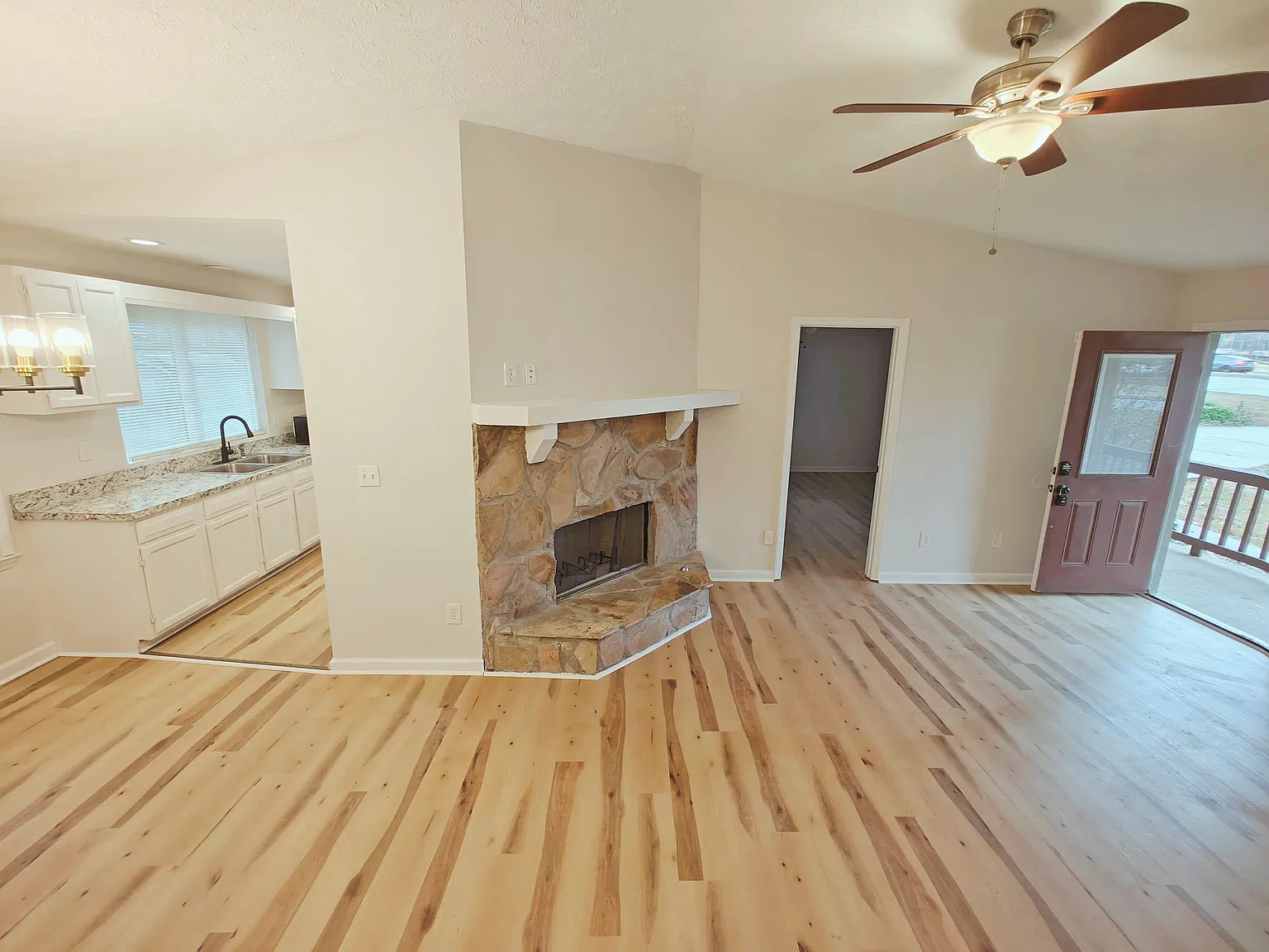 1461 Scenic Hwy — Photo 2