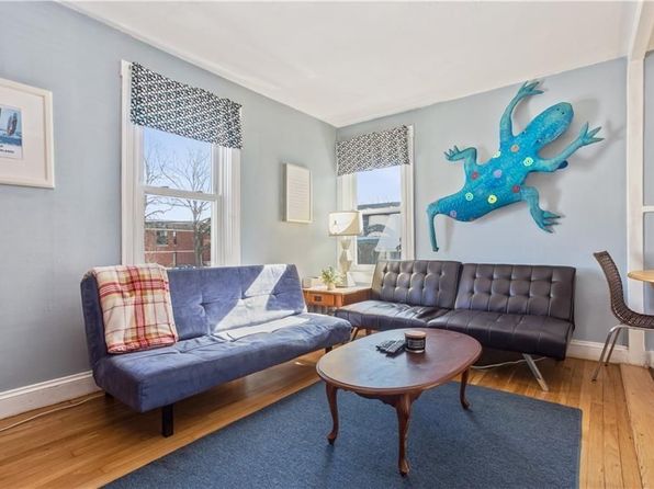 35 Brewer St APT 2