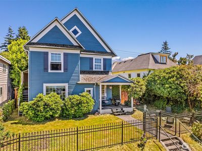 2309 Rucker Avenue, Everett, WA, 98201