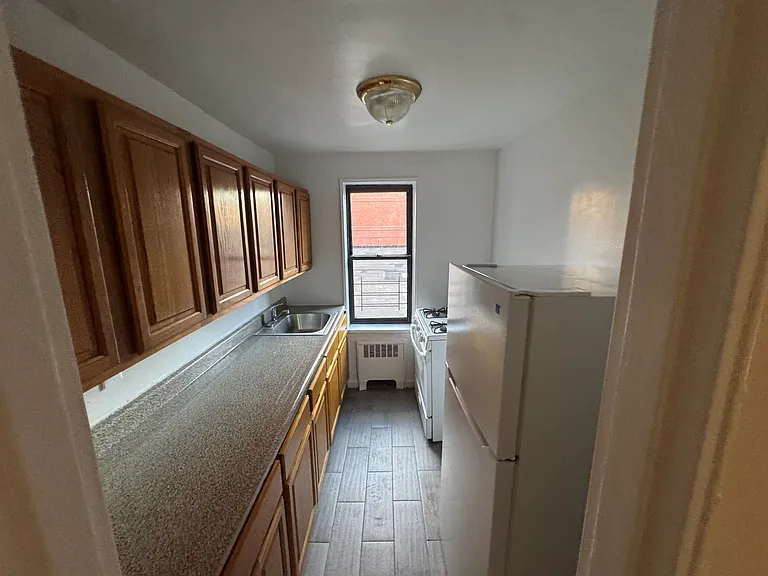 3245 91st St #4B — Photo 4