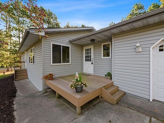 2nd image of 1065 Joy Cir SW