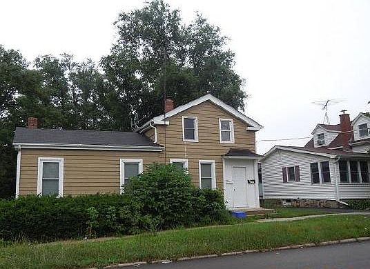 1st image of 116 N Madison St