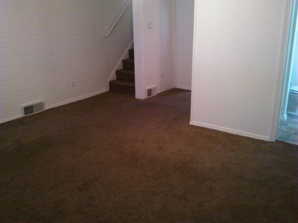 2nd image of 223 5th St