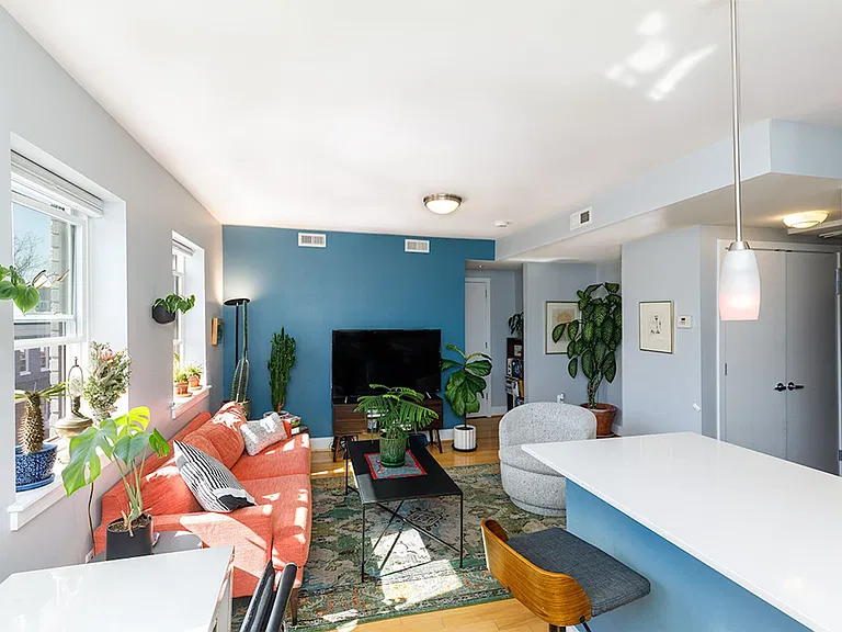811 Otis Pl NW #306 — Photo 4