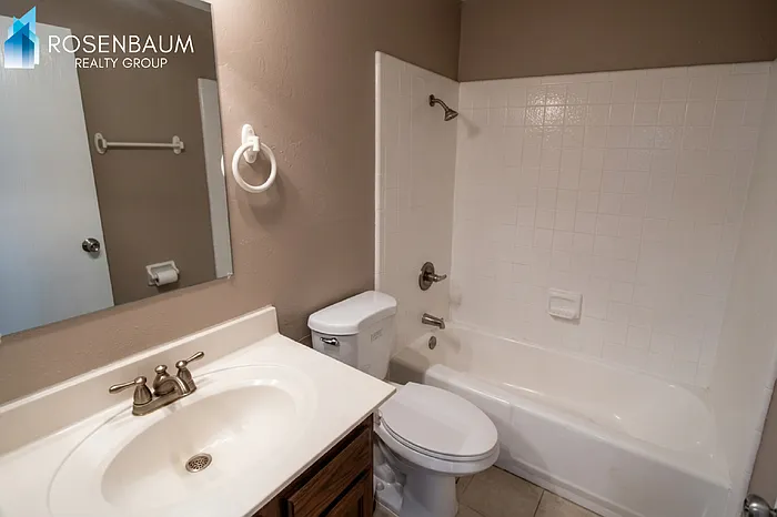 733 S Morris Cir #1 — Photo 5