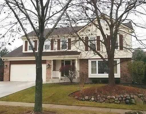 1st image of 400 Woodcroft Ln
