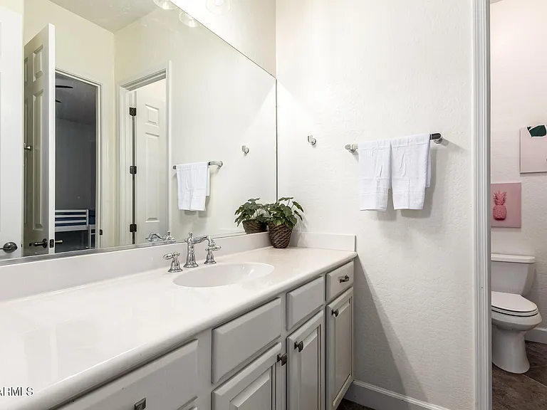 18186 W Narramore Rd — Photo 18