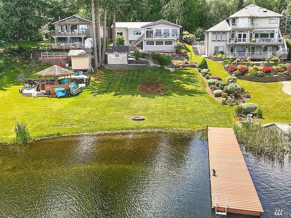 1st image of 30854 W Lake Morton Dr SE