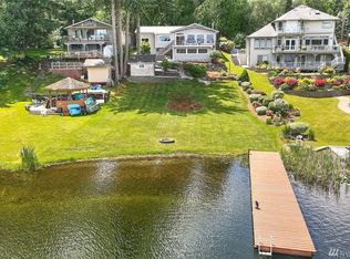 30854 W Lake Morton Dr SE, Kent, WA 98042