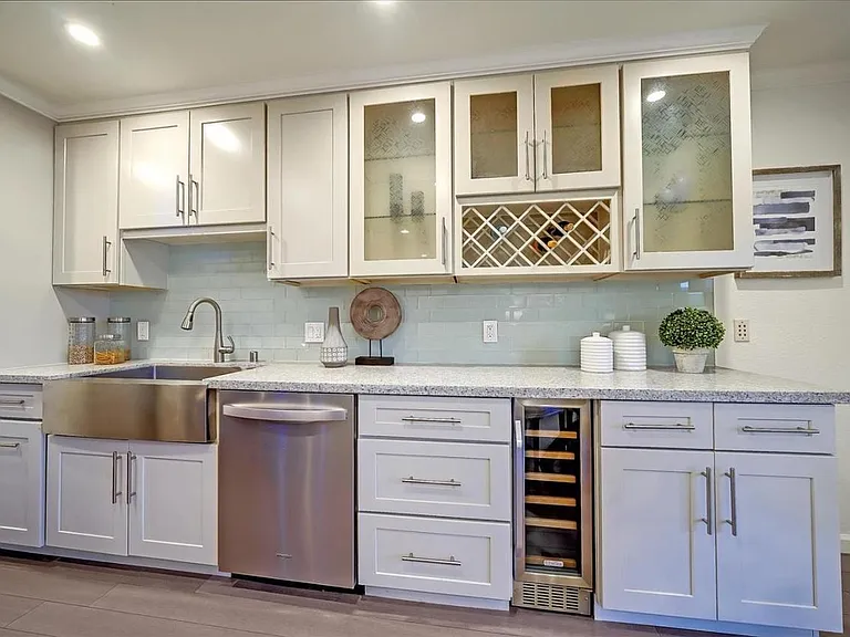 2025 California St #32 — Photo 3
