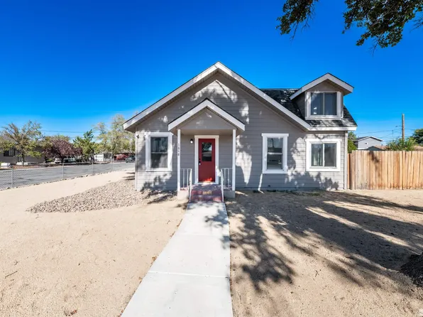 1848 F St, Sparks, NV 89431