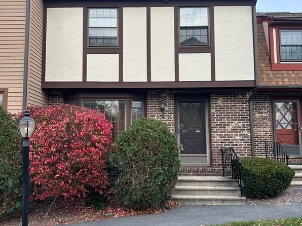 33-C33 Scotty Hollow Dr #C33, North Chelmsford, MA 01863