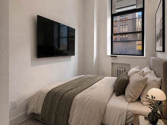 4th image of 791 Broadway #620