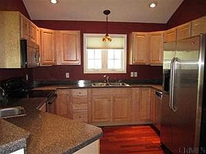 2nd image of 30 Western Reserve Trl
