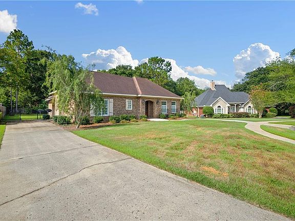 2nd image of 8807 Stillwood Ct