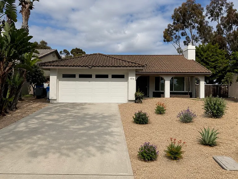 7370 Canyon Breeze Rd — Photo 1