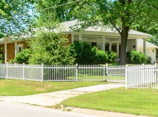 9220 Kansas Ave, Kansas City, KS 66111