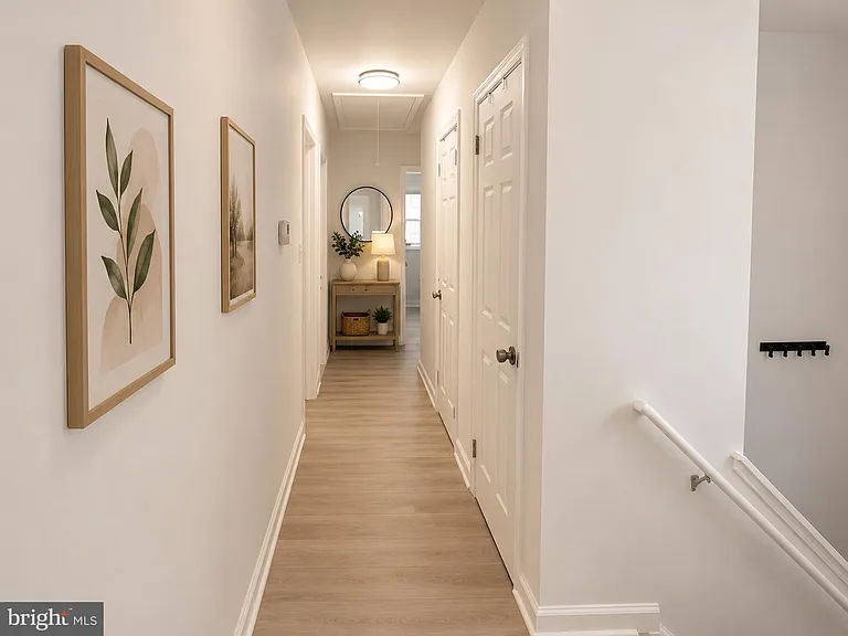7 Tipton Dr — Photo 17