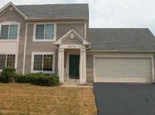 39731 N Paris Dr #471-5, Beach Park, IL 60083
