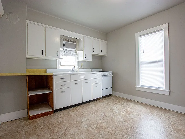 207 S 17th St #1709 — Photo 6